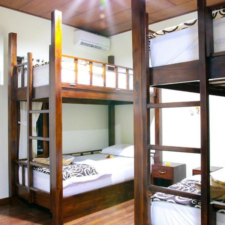 Medal Jaya Hostel & Room 누사 렘봉안 외부 사진