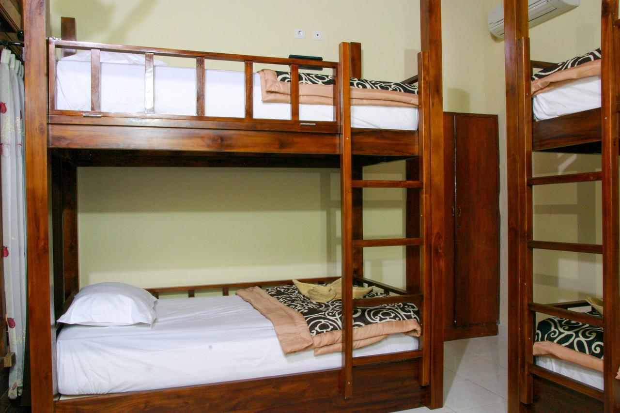 Medal Jaya Hostel & Room 누사 렘봉안 외부 사진